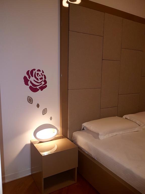 Apartment Tc Lux Vlsb บุดวา ภายนอก รูปภาพ