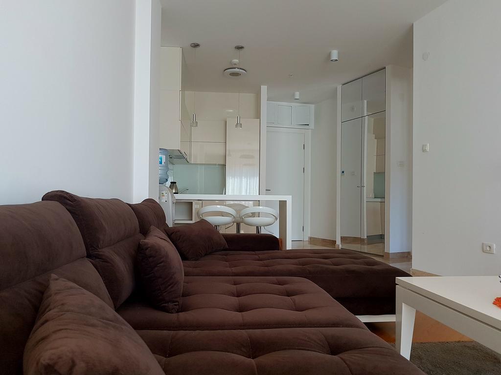 Apartment Tc Lux Vlsb บุดวา ภายนอก รูปภาพ