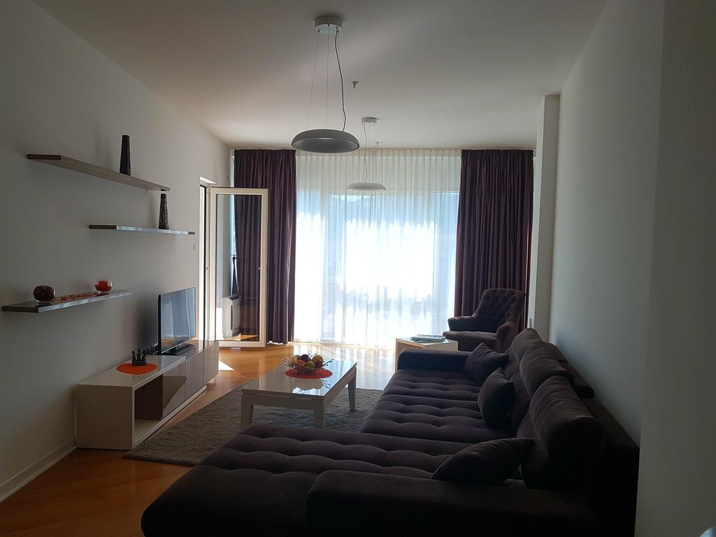 Apartment Tc Lux Vlsb บุดวา ภายนอก รูปภาพ
