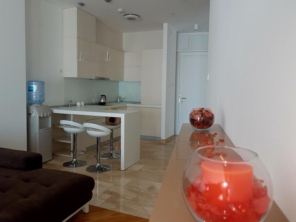 Apartment Tc Lux Vlsb บุดวา ภายนอก รูปภาพ